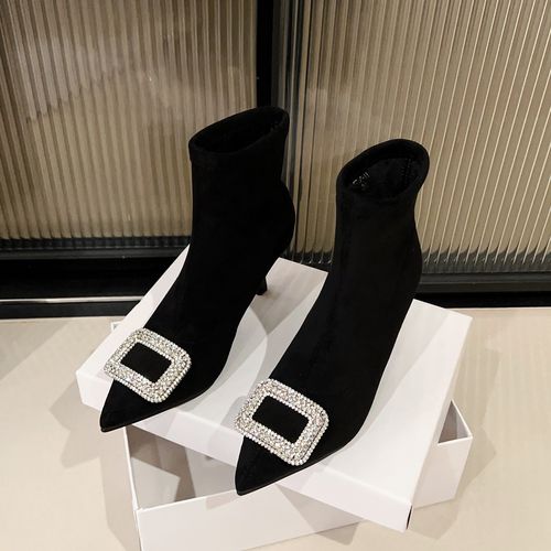 冬季黑色高跟靴子时装弹力靴百搭时尚高跟尖头细跟小个子瘦瘦靴女主图