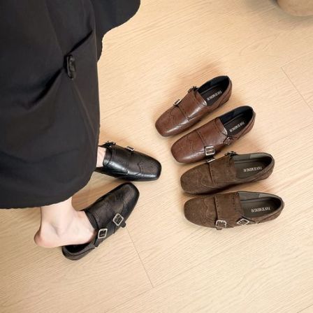 复古英伦风巴洛克雕花小皮鞋女2025新款百搭布洛克乐福鞋大码单鞋