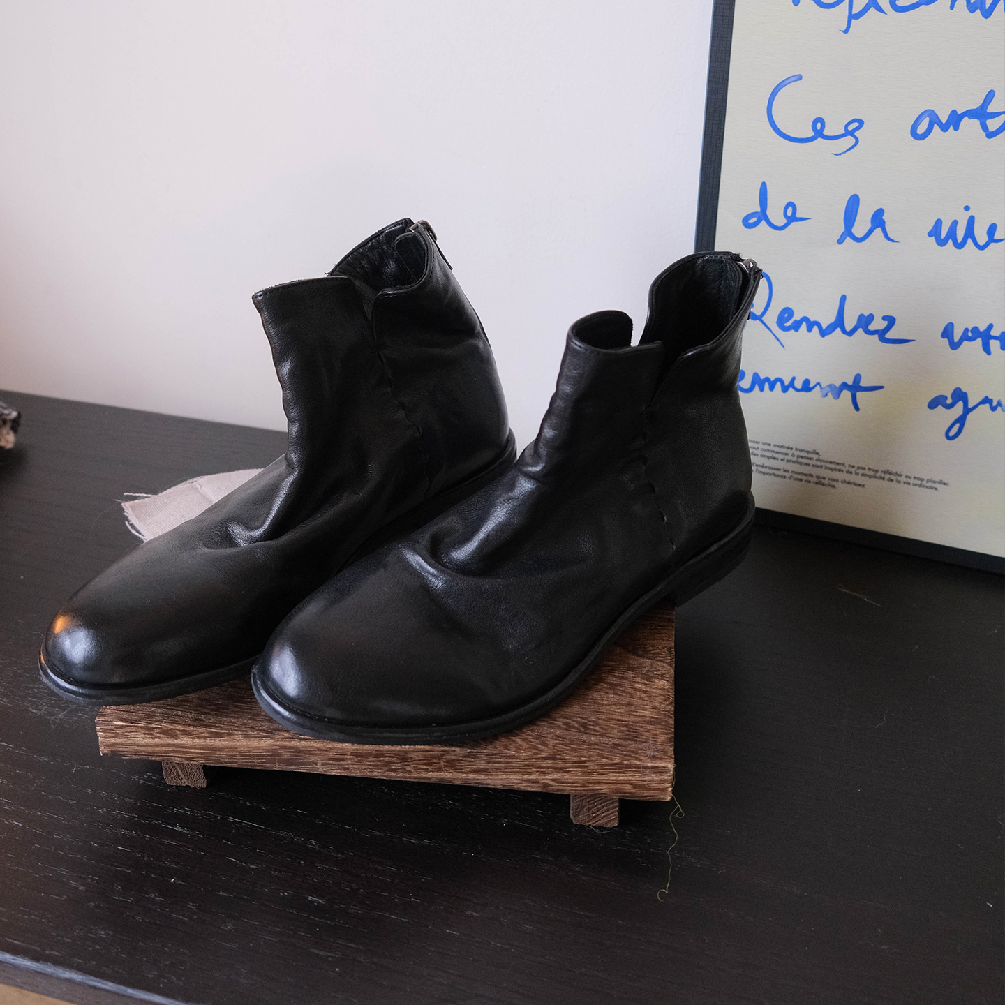 F.M切尔西靴女2025新款短靴女高级感做旧做皱复古老钱裸靴风百搭主图