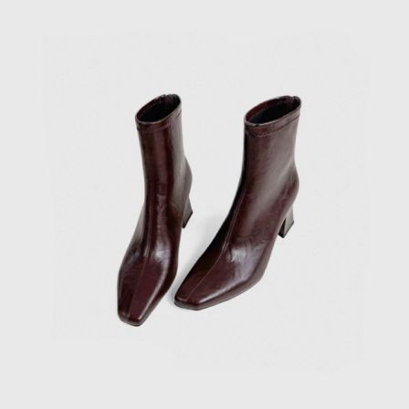 羊皮复古皮面瘦瘦靴（跟高5.5cm）GM06YOM2092