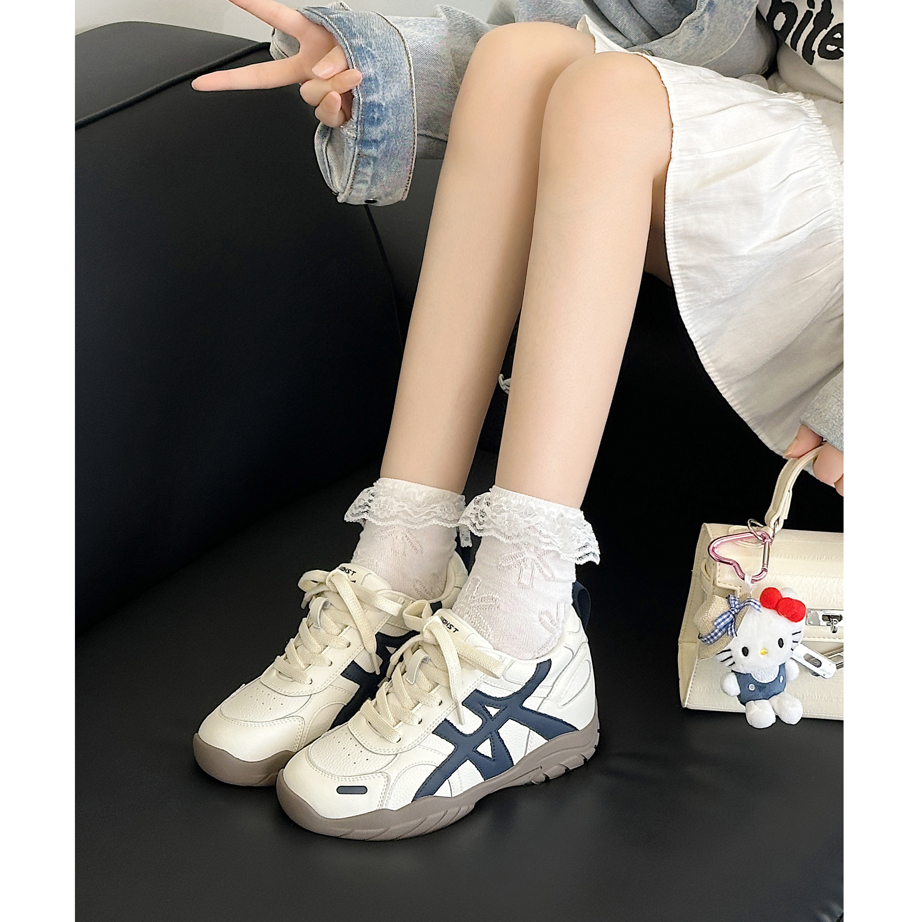 小个子7CM内增高德训鞋女鞋2025秋冬款厚底真皮运动休闲鞋阿甘鞋主图