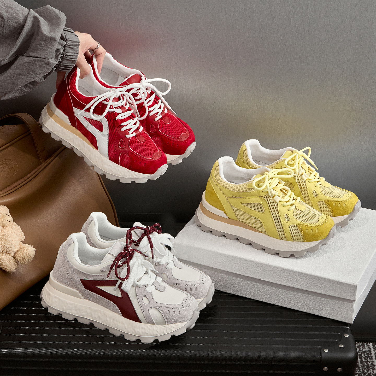 小个子8CM内增高女鞋2025秋冬复古真皮厚底休闲运动鞋阿甘德训鞋主图