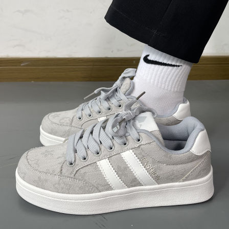 男鞋ins潮牌新款面包鞋原创小众学生百搭休闲鞋低帮情侣板鞋男女