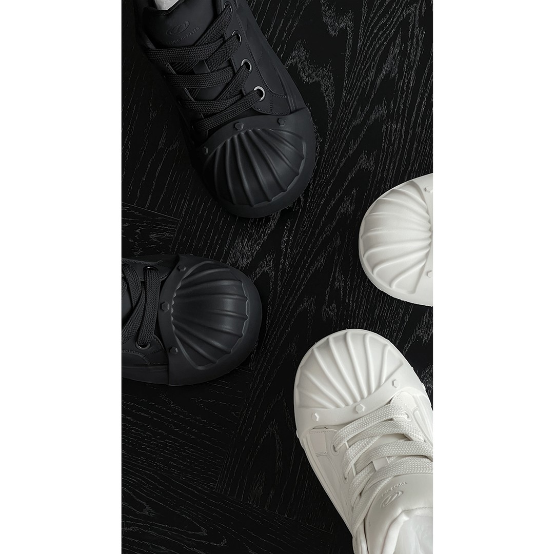 龙叨叨冬季新品时尚设计感贝壳圆头休闲厚底增高小白鞋低帮板鞋主图