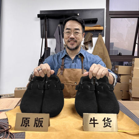 桑坡黑色加绒保暖勃肯鞋女超火真皮2025新款全包加厚毛绒包头拖男