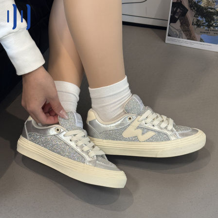 顽刻ollieskate银色小香风Y2k复古冬季校园风W系列男女国潮滑板鞋