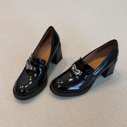 羊皮版~学院风金属扣小众漆皮深口乐福鞋女慵懒舒适一脚蹬小皮鞋