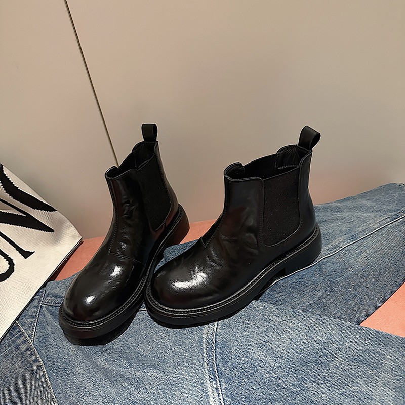 TS/TS时尚短靴女2025年秋冬新款休闲百搭套筒烟筒马丁短靴主图