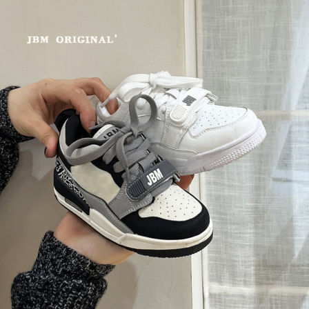 JBM 2026儿童小白鞋aj男童气垫魔术贴运动鞋女童篮球鞋休闲板鞋潮