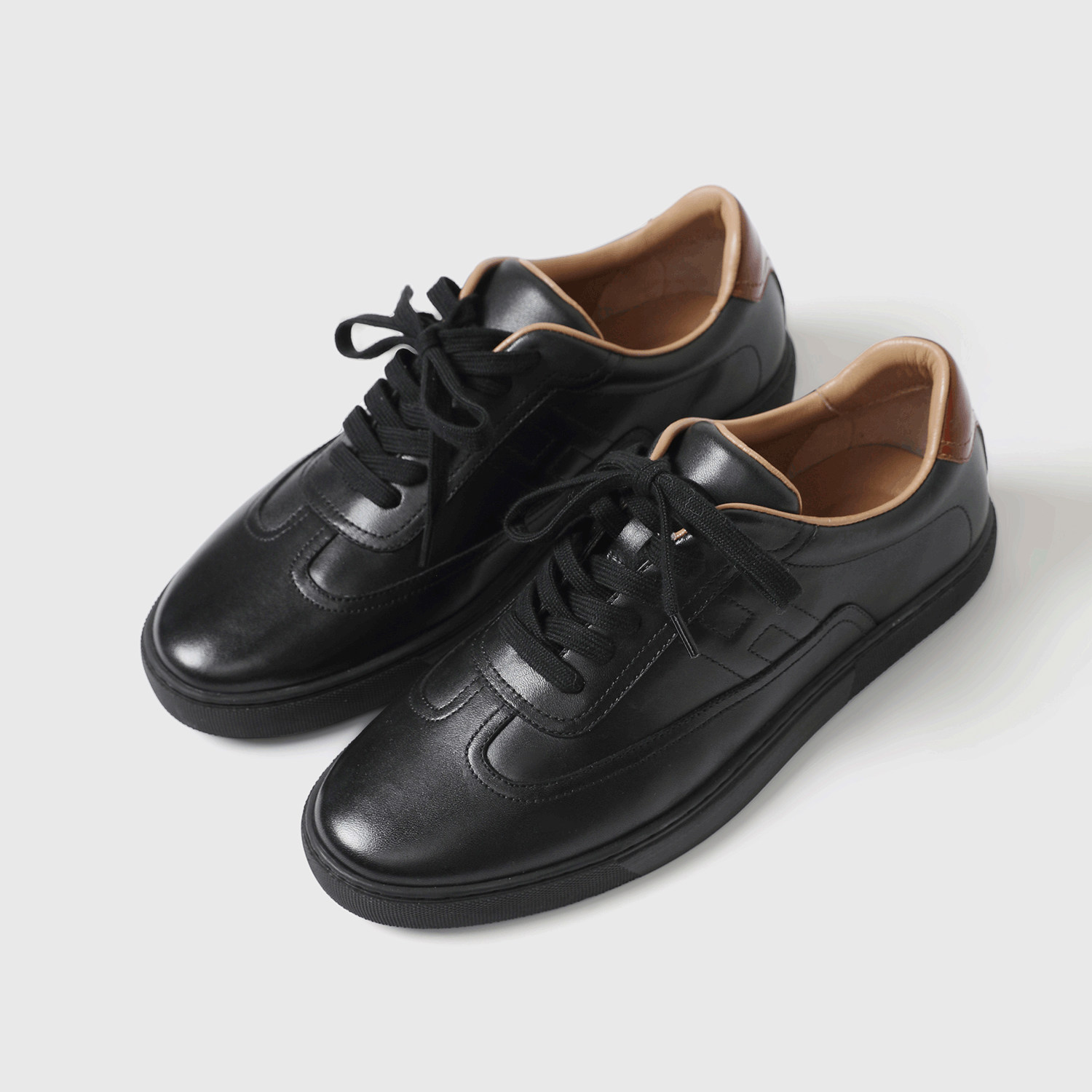 25新~H家【质感牛皮/撞色鞋尾/颗粒感垫脚】时尚/减龄男士休闲鞋主图