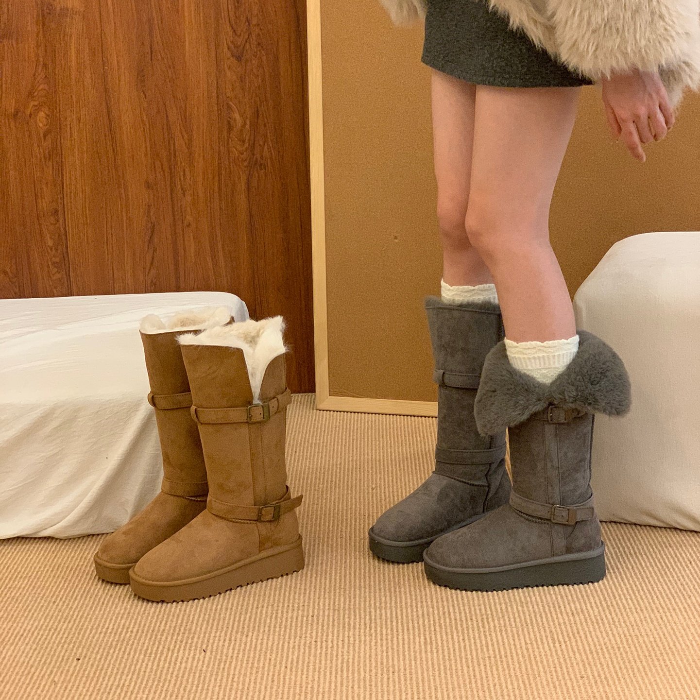 百搭厚底灰色雪地靴女款2025年新款冬季加绒加厚长筒高筒棉鞋靴子主图