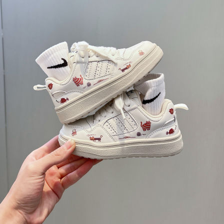 真皮儿童小白鞋2025新款加绒卡通男童板鞋亲子百搭女童运动鞋韩版