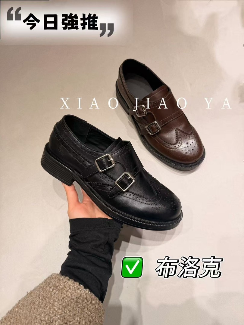 XIAOJIAOYA【布洛克】2025复古英伦风一脚蹬雕花乐福鞋（跟高3.5）主图