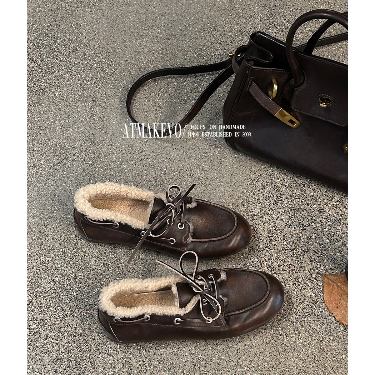 吕小布 | 缪女孩的爱 冬季羊皮毛一体豆豆鞋加厚御寒毛毛款乐福鞋主图