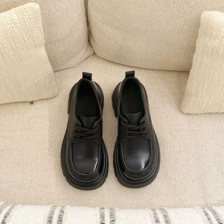 小发喵「暗黑系厚底系带乐福鞋｜复古摩登腔调吸睛出圈」777