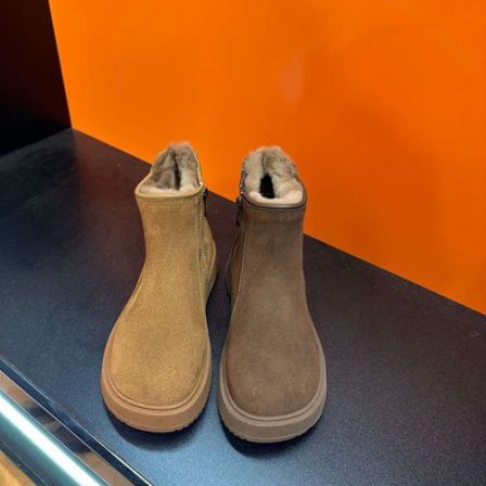 磨砂皮加绒保暖女靴2025冬季新款博肯鞋复古百搭增高软底短靴子