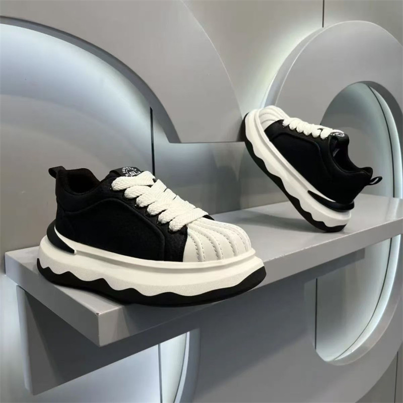 贝壳头男鞋冬季轻奢高端厚底内增高板鞋休闲小众设计感麦昆小白鞋主图