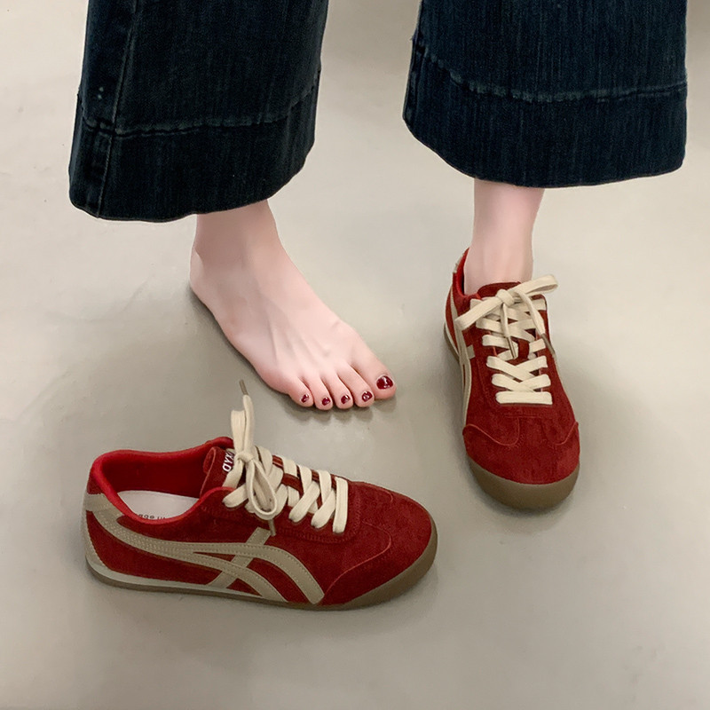 平底德训鞋女2025新款冬季女鞋复古百搭爆款时尚休闲运动板鞋女款主图