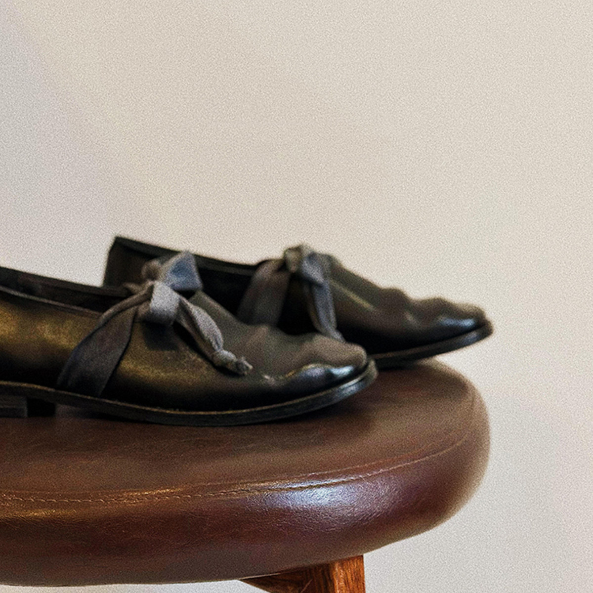 羊皮版~文艺小众真皮深口乐福鞋女蝴蝶结一脚蹬低跟百搭复古单鞋主图