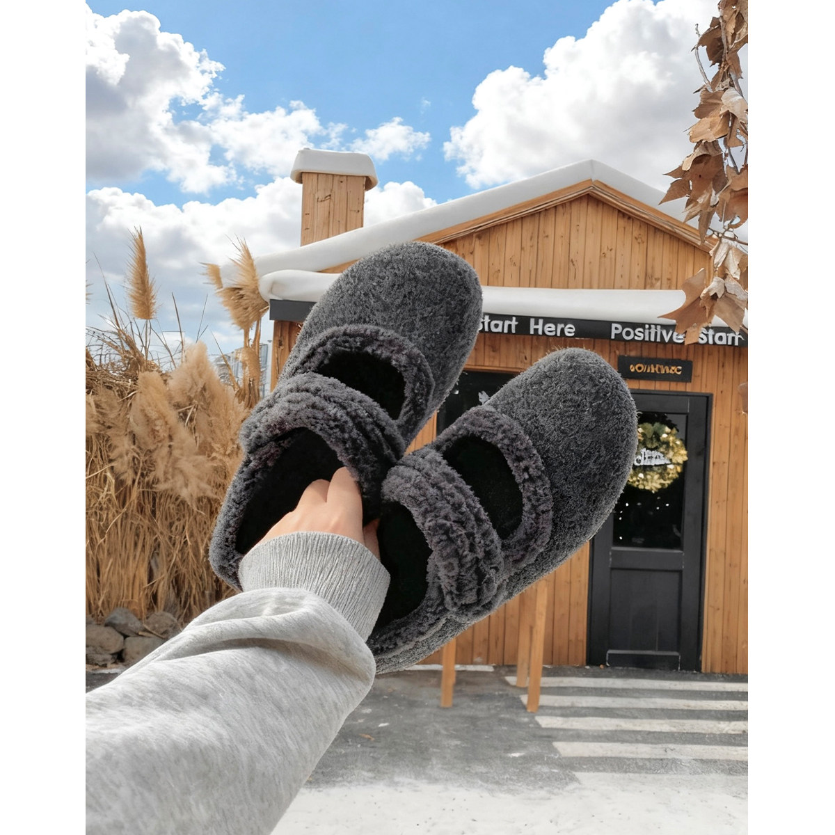 2025年新款超火灰色毛呢勃肯鞋女内增高毛毛鞋保暖魔术贴芭蕾单鞋主图