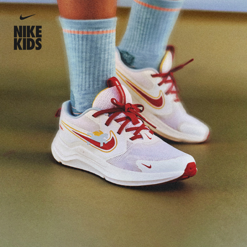 耐克马年限定脱缰系列新年大童跑步鞋NIKE COSMIC RUNNER IQ1140主图