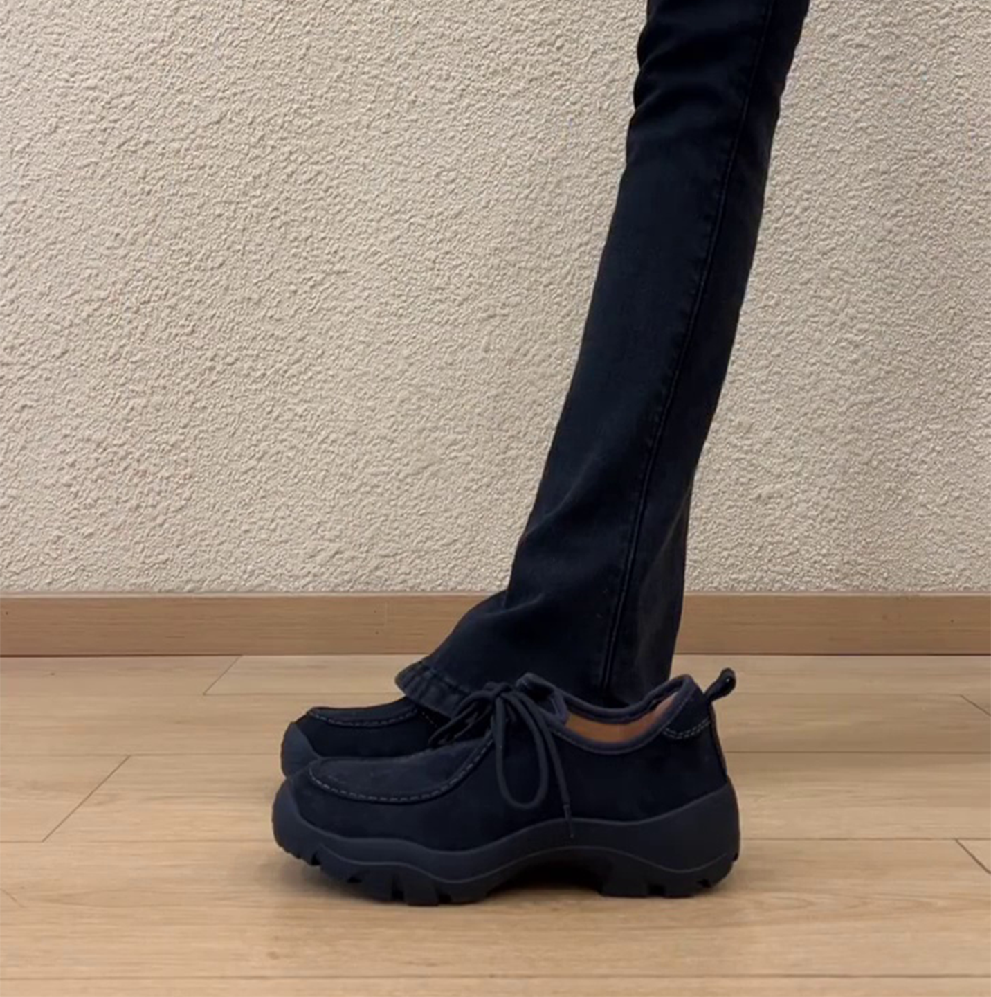 羊皮版~舒适软底绑带设计厚底秋季新款小个子百搭运动时尚休闲鞋主图