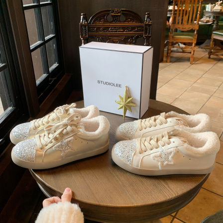 葡萄妈studiolee 增高3.5cm~ 百搭星星亮片加绒毛毛小脏鞋板鞋女