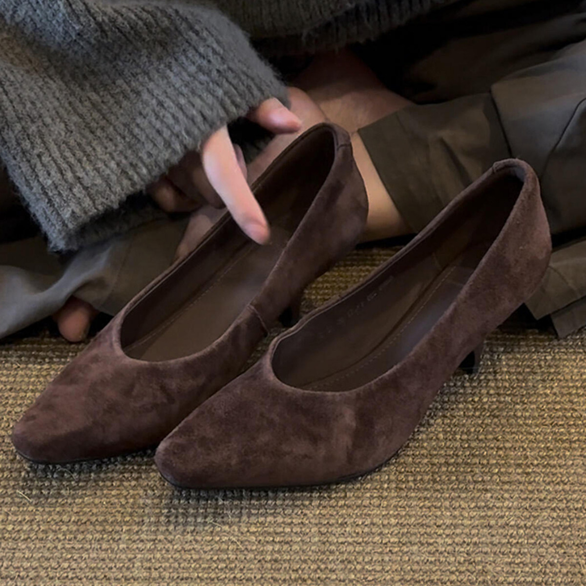 羊皮版~通勤风小众绒面浅口单鞋女休闲简约一脚蹬外穿百搭高跟鞋主图