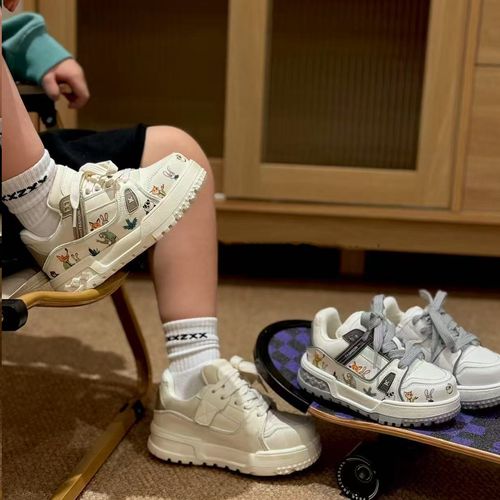 2026早春儿童鞋子休闲鞋男童中大童撞色运动鞋板鞋601279O2主图