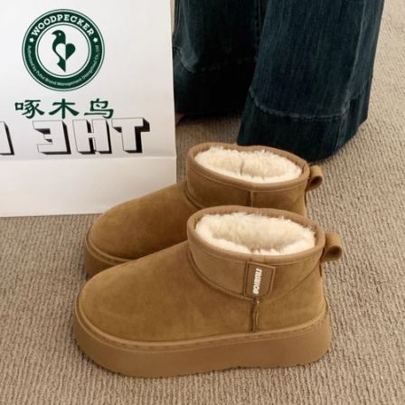 啄木鸟厚底时尚雪地靴女2025新款冬季户外皮毛一体加厚绒保暖棉鞋