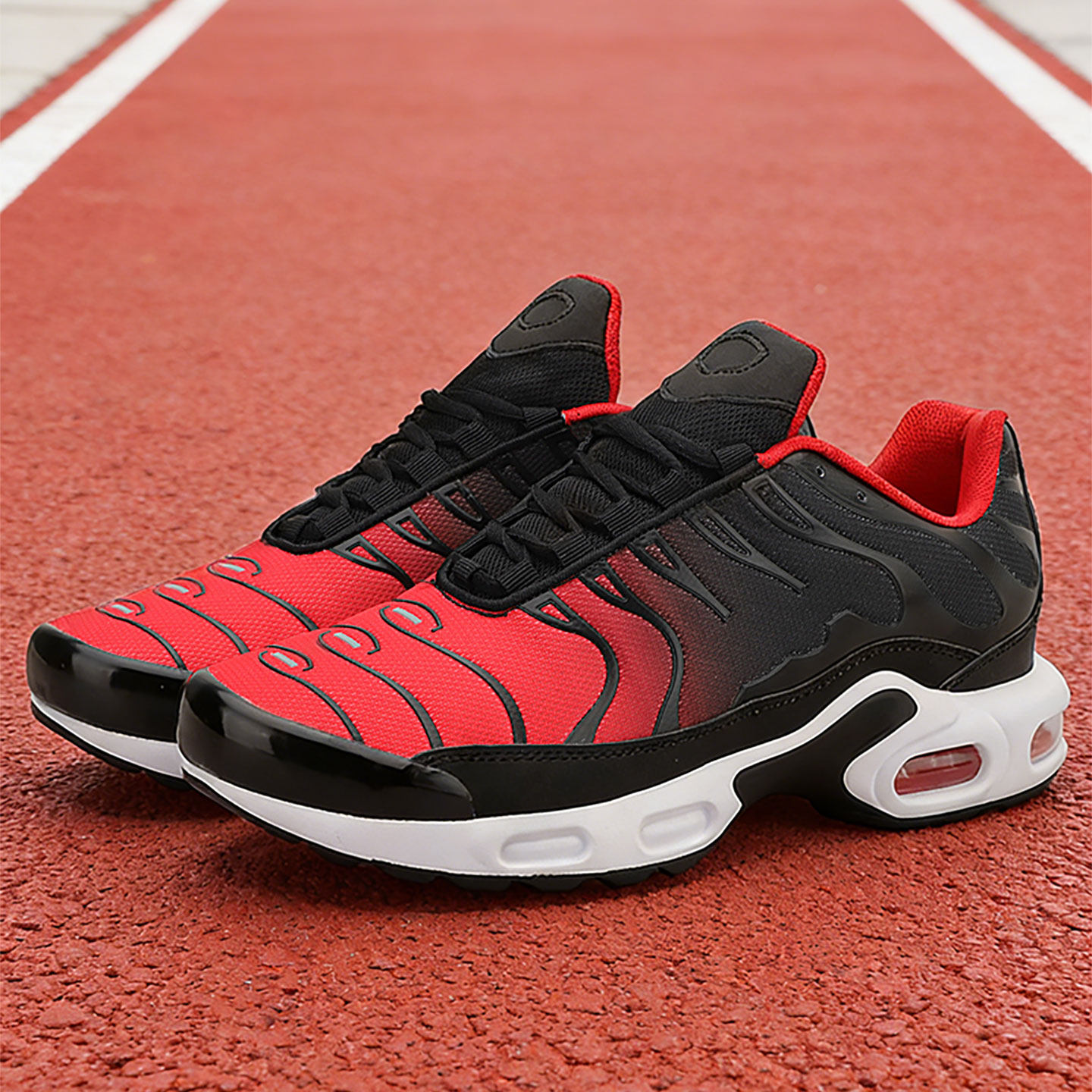 青少年男鞋初中生减震红色运动鞋软底超轻男女款气垫无碳板跑步鞋主图