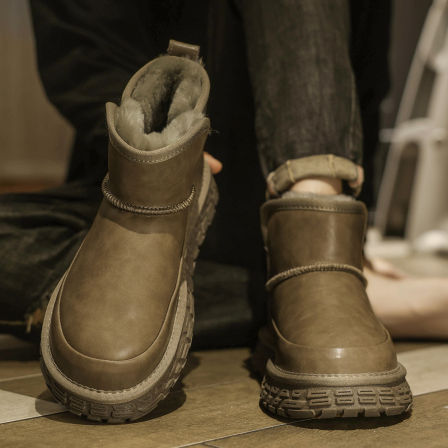 皮毛一体雪地靴男冬季2025新款东北加绒加厚防水男士防寒保暖棉鞋