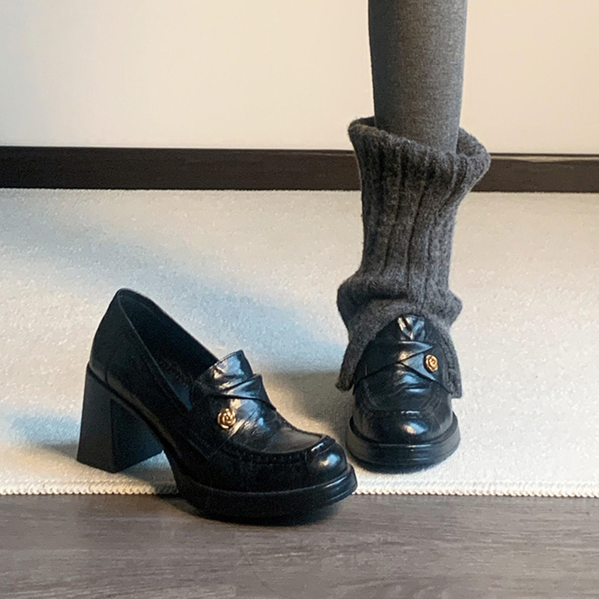 羊皮版~山茶花高跟鞋女复古风真皮深口一脚蹬圆头通勤学院小皮鞋主图