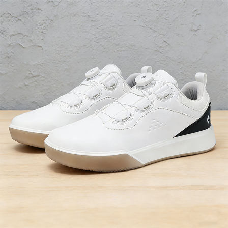 高尔夫球鞋男款轻奢高端2026新款春季防水轻便软底防滑白色运动鞋