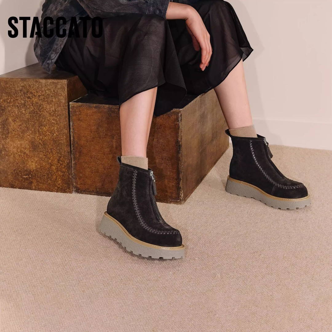 【限时价】思加图25冬季新款复古雪地靴加绒保暖厚底短靴女L7708DD5主图