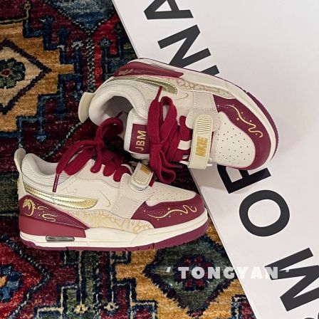 爆款男童运动鞋2026新年新款中大童时尚红色板鞋儿童童鞋潮（1312）