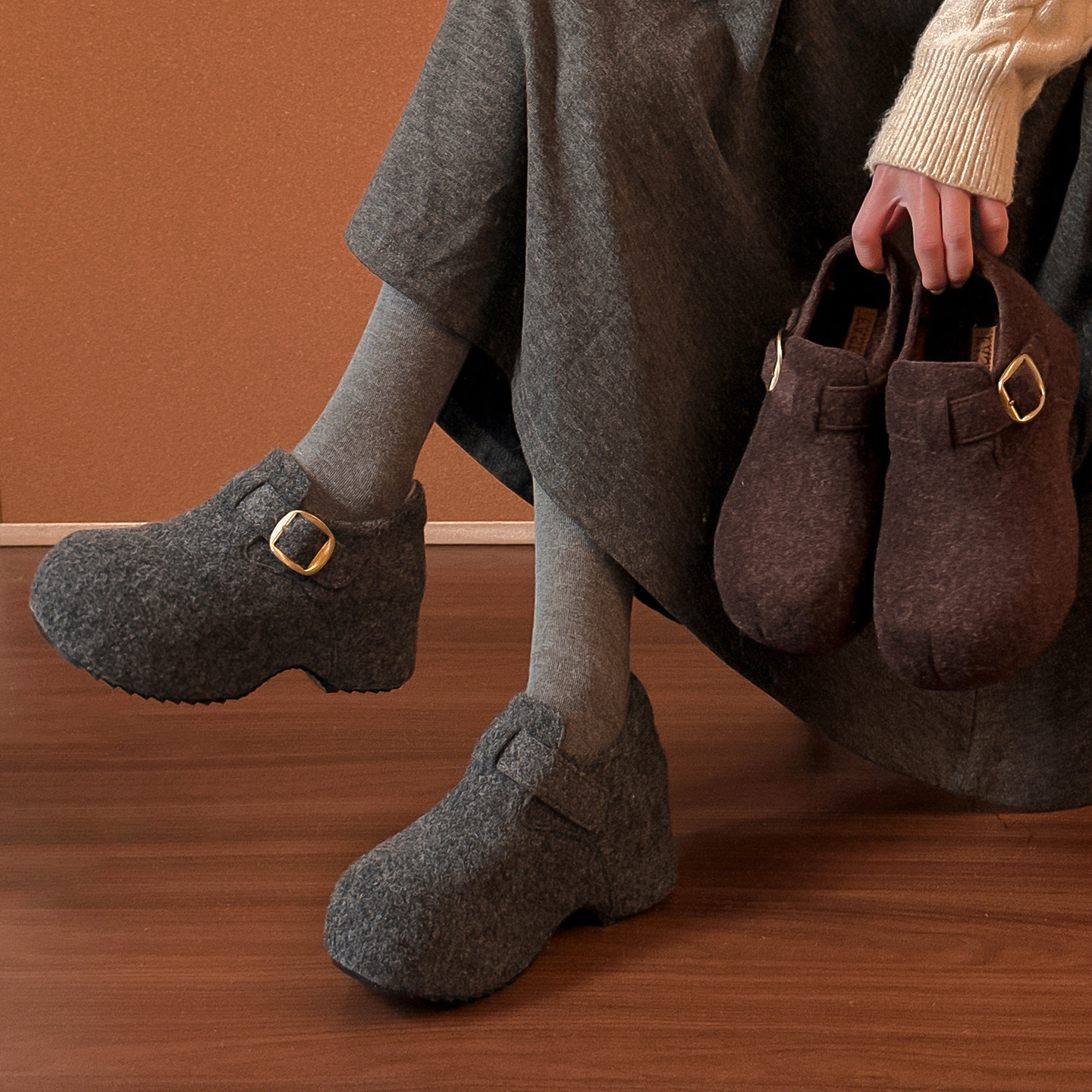 6CM内增高大头毛毛鞋女外穿冬季新款毛呢灰色高跟加绒棉勃肯鞋子主图