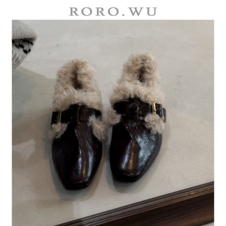 娆娆吴羊皮法式复古加绒保暖皮带扣毛毛鞋冬季新款单鞋女粗跟X02