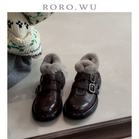 娆娆吴英伦风毛毛鞋双皮带秋冬新款加绒小皮鞋粗跟单鞋女棉鞋E40