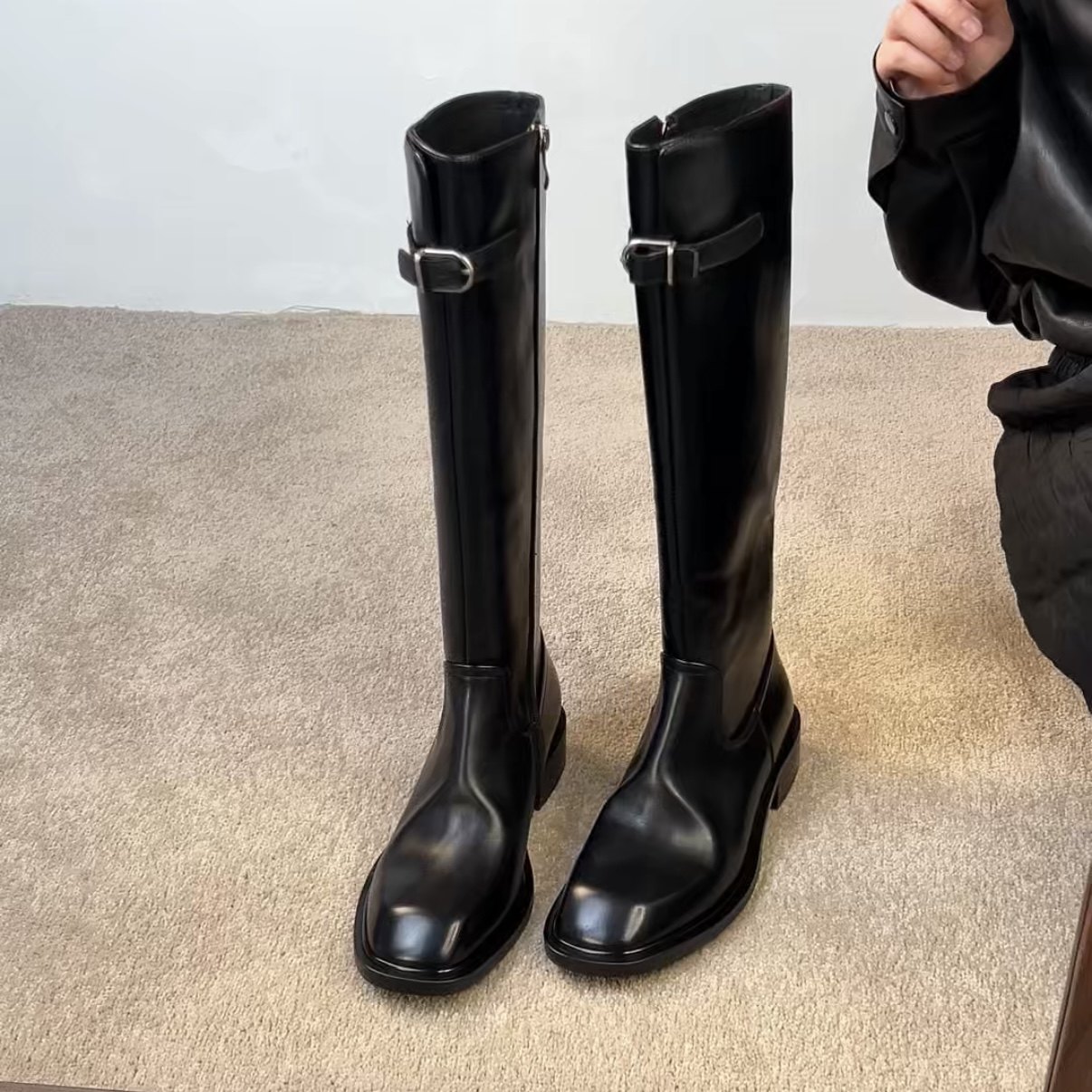 Dannyfrey皮带扣长筒骑士靴女黑色百搭显瘦粗跟侧拉链机车靴主图