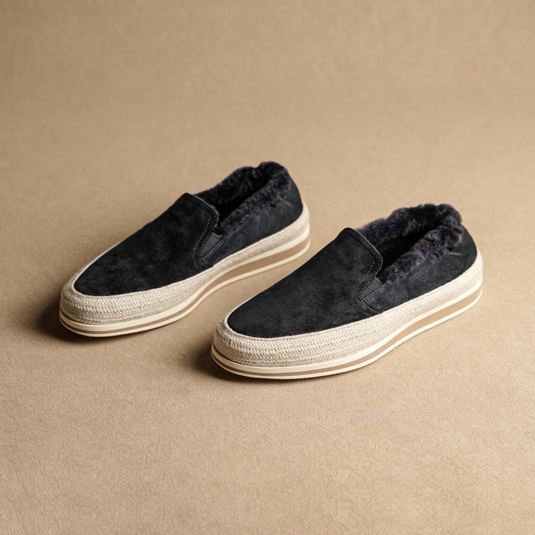 【现货】冬季一脚蹬懒人鞋保暖羊毛单鞋乐福鞋休闲男士便鞋主图