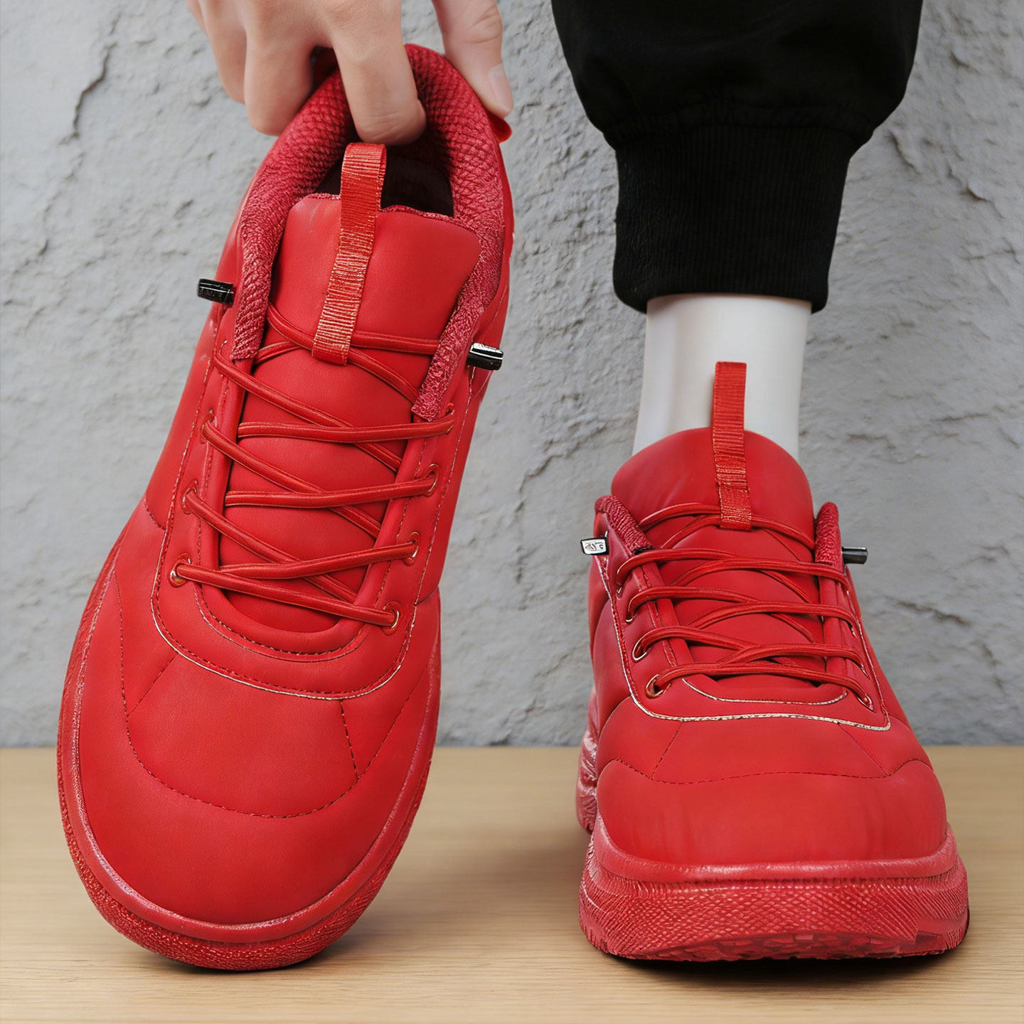 男士休闲鞋百搭无鞋带红色板鞋增高男款青少年软底轻便本命年男鞋主图