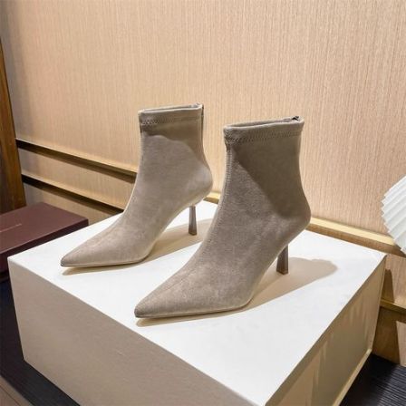 巨显瘦~尖头女人味绒面尖头瘦瘦靴细跟高跟短靴弹力靴后拉链女靴