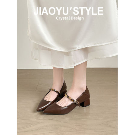 真皮~骄屿法式粗跟玛丽珍高跟鞋女2026新款尖头复古浅口通勤单鞋