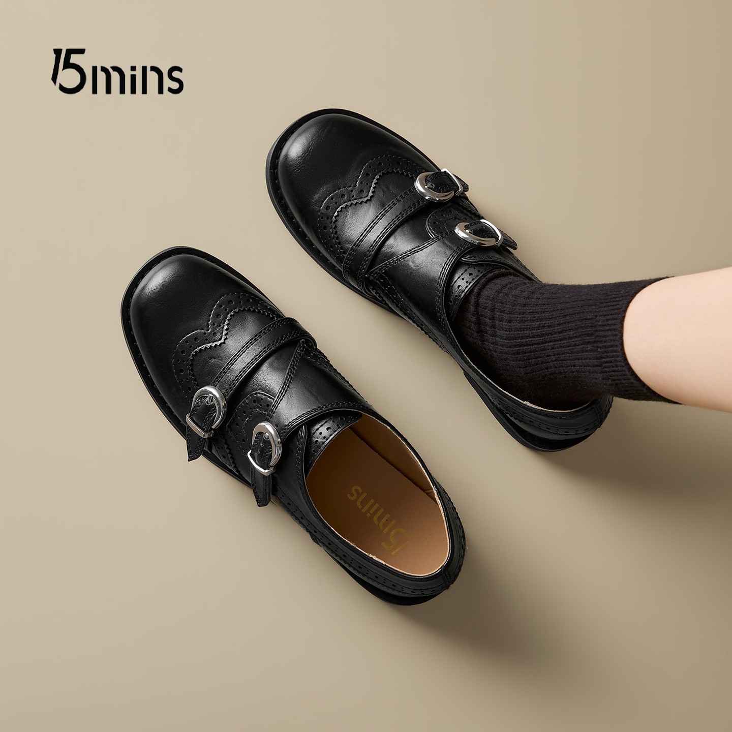 15mins英伦风复古雕花小皮鞋女2026新款黑色双扣带乐福鞋百搭单鞋主图