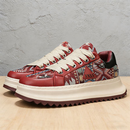 国潮男鞋2026马年新款男士红色帆布鞋复古刺绣时尚潮流男增高板鞋