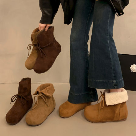 3CM内增高两穿雪地靴女冬季新款保暖中筒翻毛短靴加绒棉勃肯鞋子