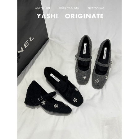 内增高复古毛呢水钻花朵毛毛鞋2026春季新款配裙子加绒玛丽珍单鞋