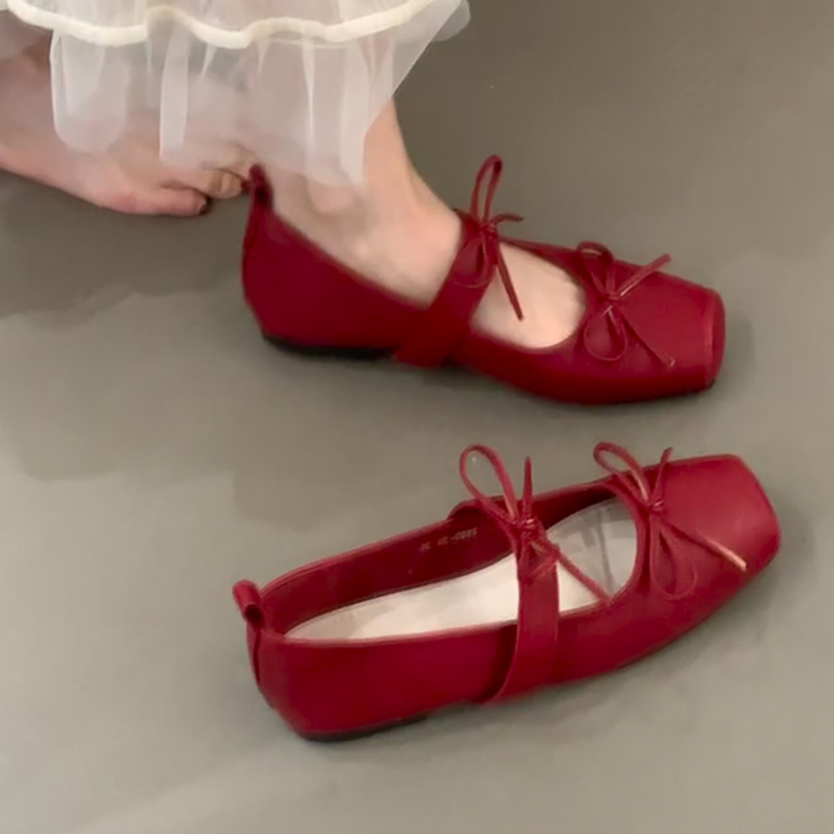 羊皮版~法式芭蕾风甜美时尚蝴蝶结方头浅口单鞋女不累脚平底单鞋主图