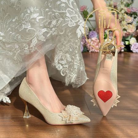 【新升级！爱心底】细闪香槟手捧花婚鞋26年新限定款酒杯跟新手礼盒